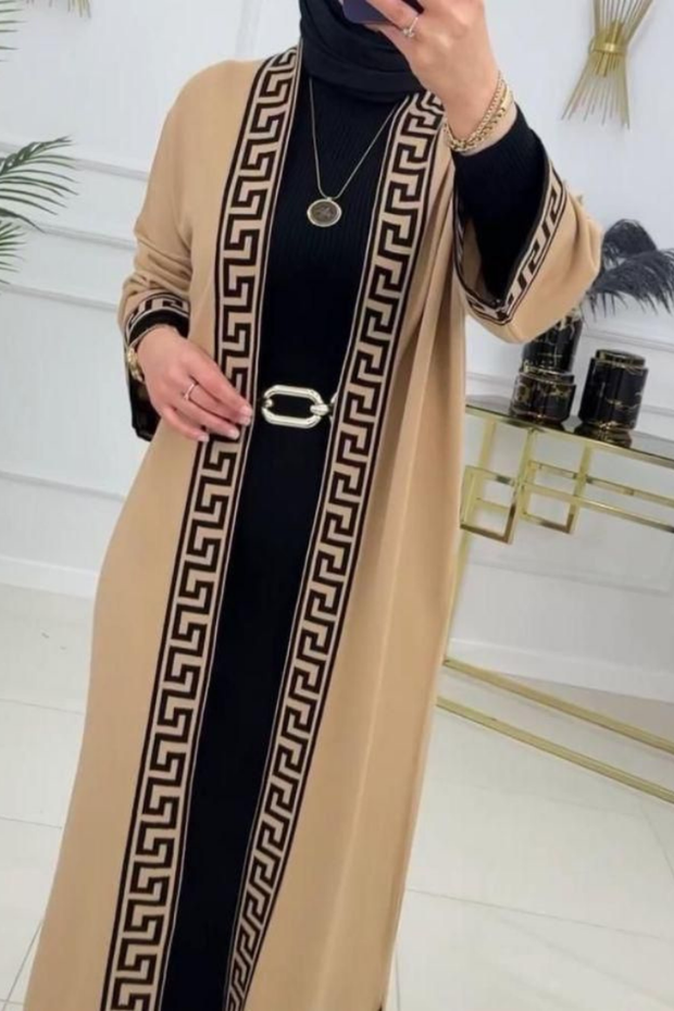 PRINTED FLEECE GOWN WITH INNER