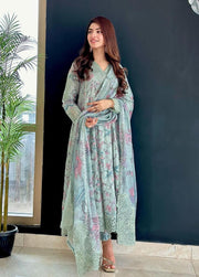 IZNIK LUXURY LAWN